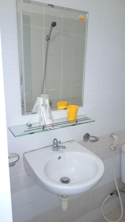 Quang Nhat Hotel Να Τρανγκ Εξωτερικό φωτογραφία